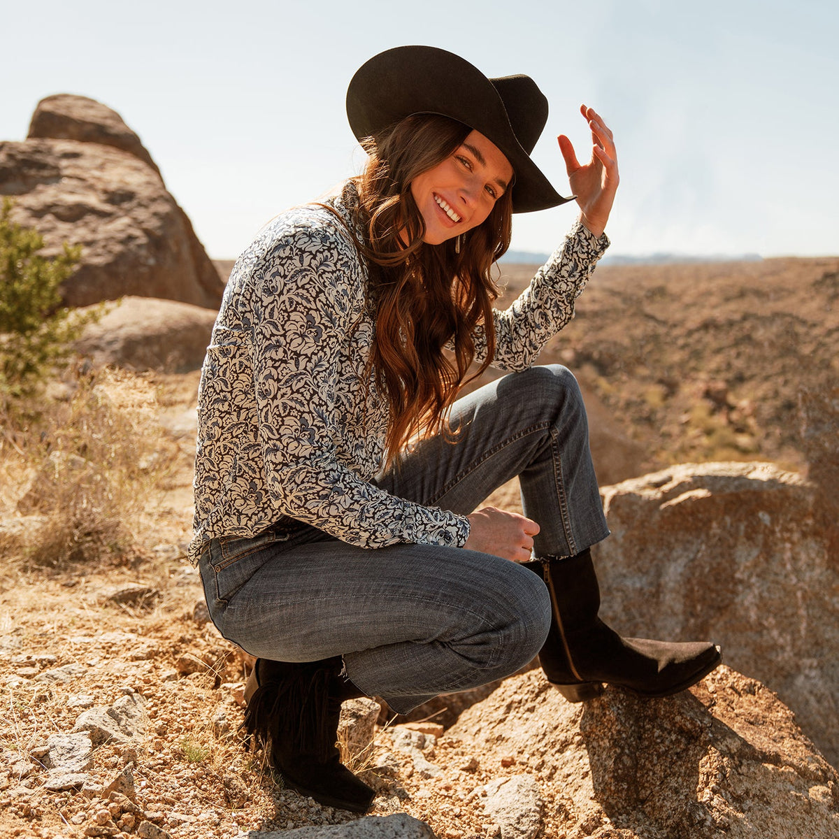 Halle Suede Fringe Side Zip Boot Black - Stetson
