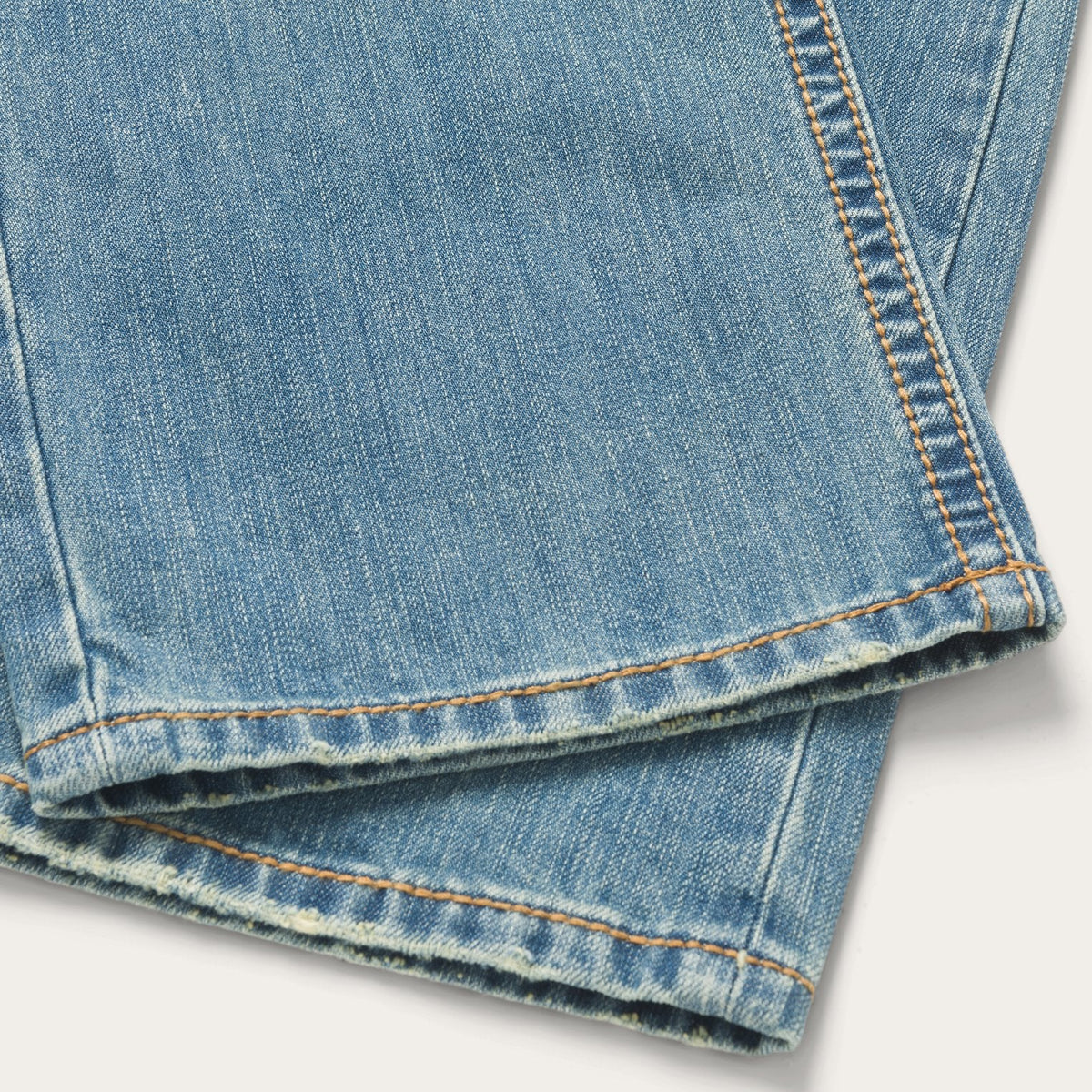 1520 Medium-Rise Bootcut Jeans Light Wash - Stetson