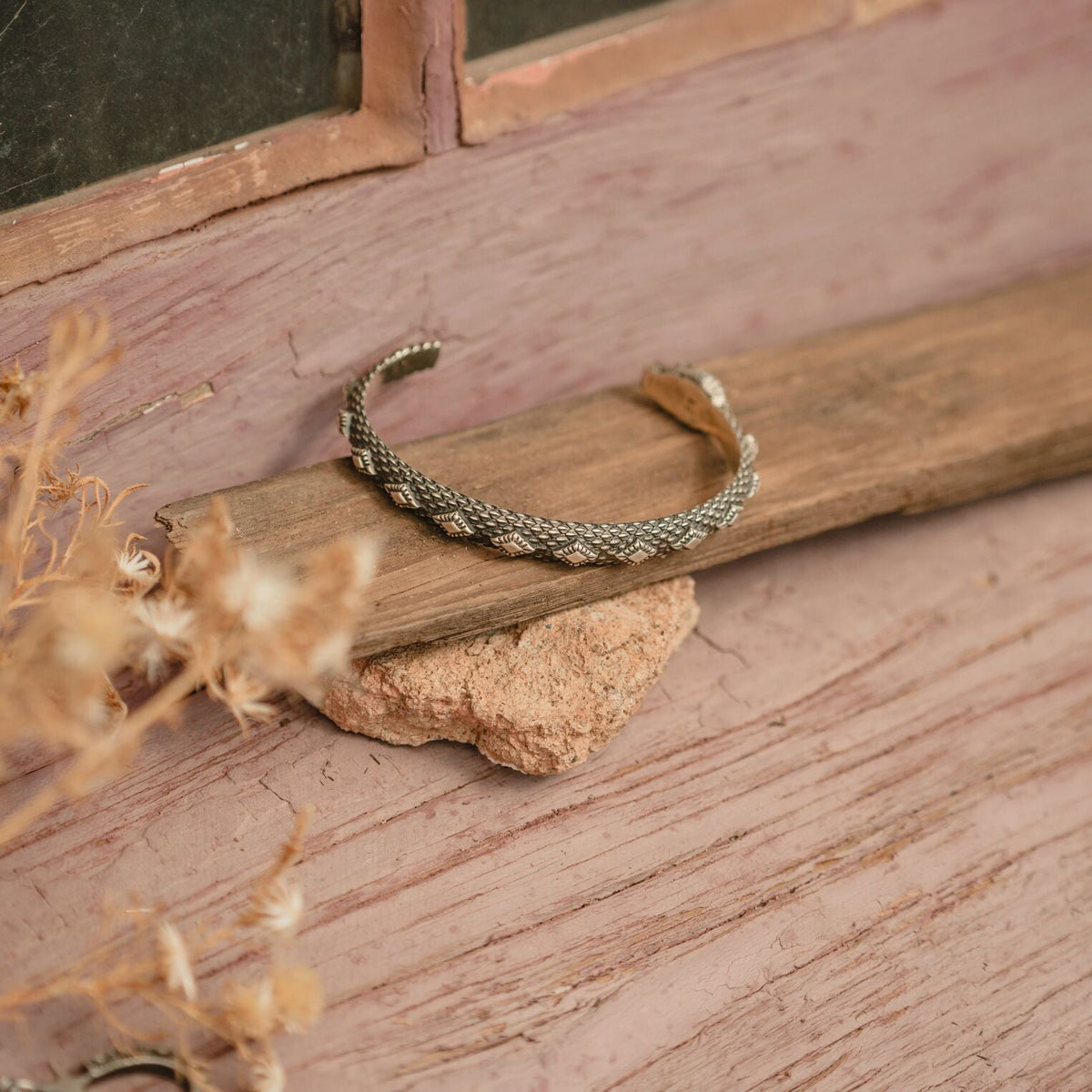 Rattlesnake Cuff Select a size - Stetson