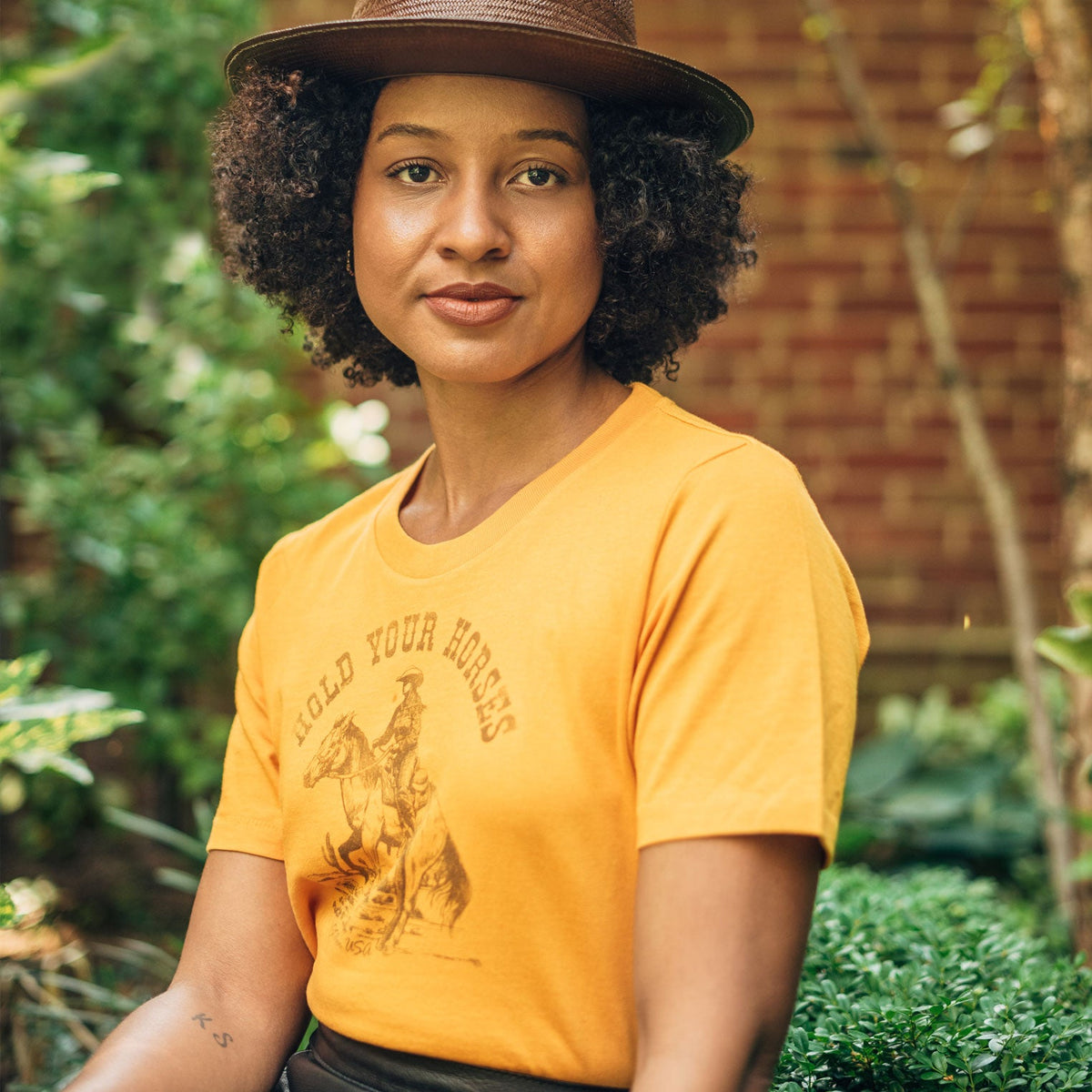 Hold Your Horses Graphic Tee Yellow - Stetson