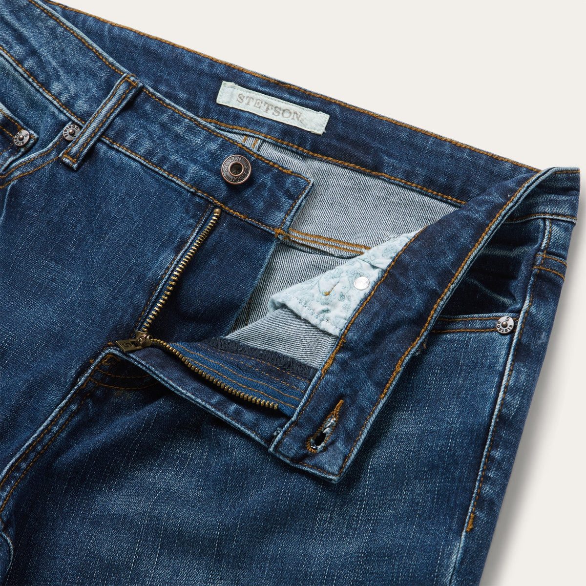 641 Mid-Rise Loose Bootcut Jeans Medium Blue - Stetson