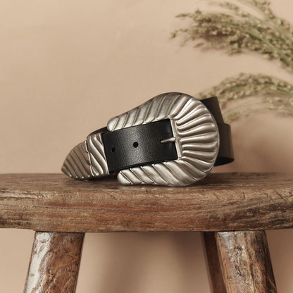 Stetson & THE GREAT. Big Buckle Belt Black With Silver - Stetson